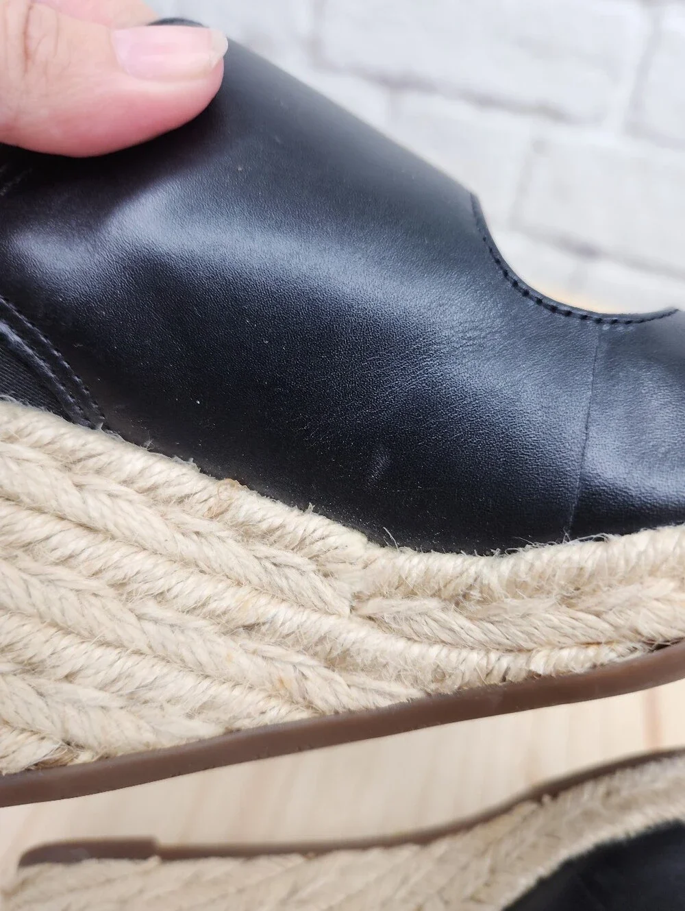 Vionic Brooke Wedge Sandal Size 7.5 Black Leather Espadrille Slingback